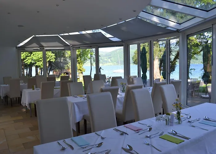 Otel Grafengut Nussdorf am Attersee